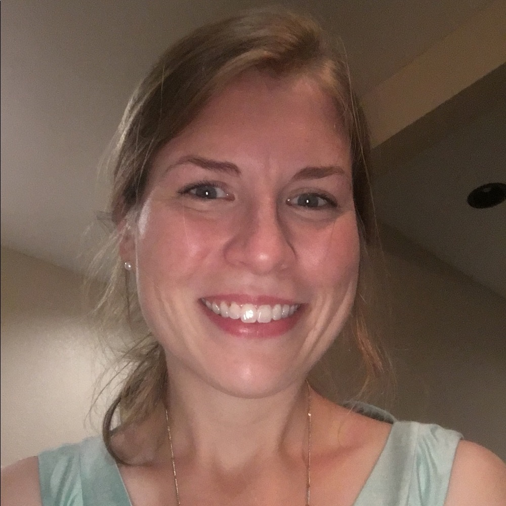 Meet your Posher, Ashley